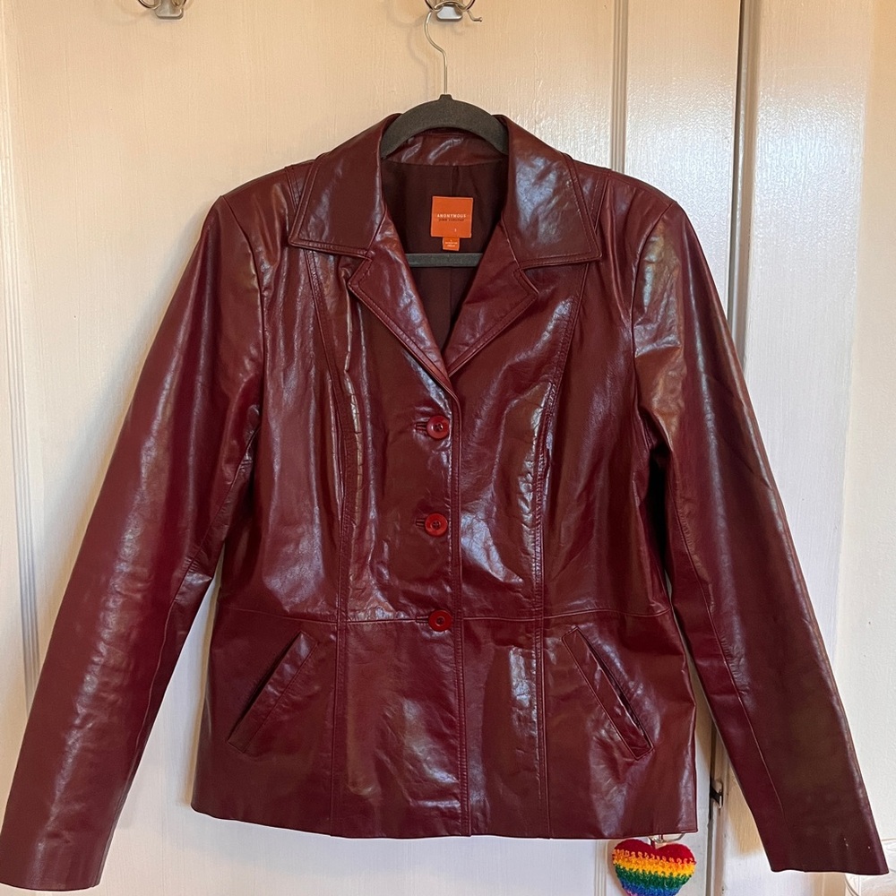 Elegant Burgundy Leather Jacket